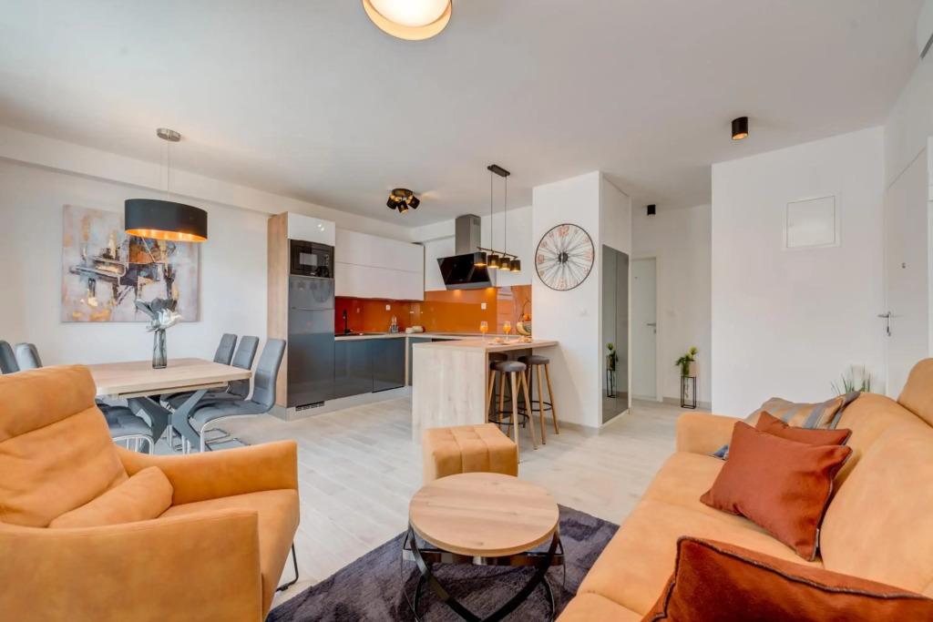 Magnolia 4* luxury apartment in town center