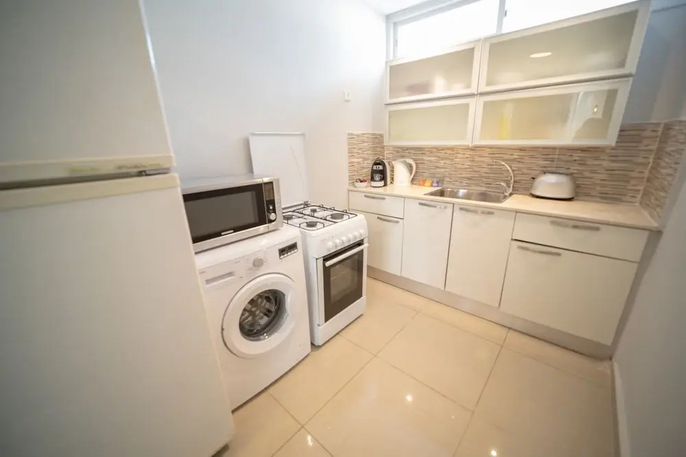 Amazing 3BDR Apartment Prime Location