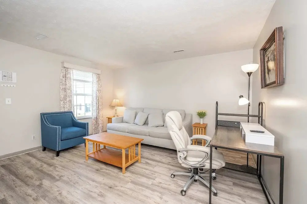 Arkstone Retreat 2 - 4 minutes from the Ark!