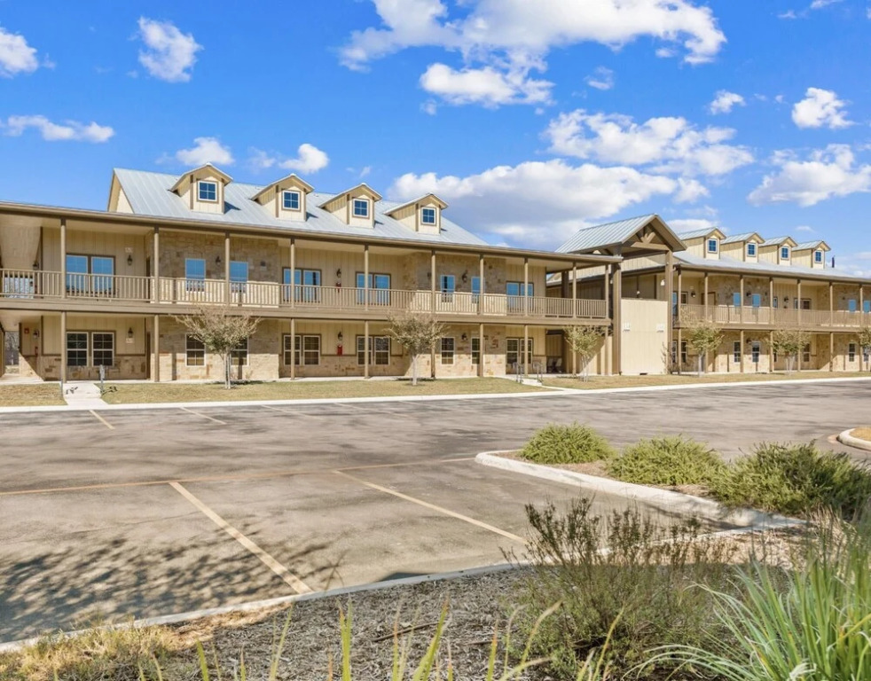 Old Mills Resort OM A3