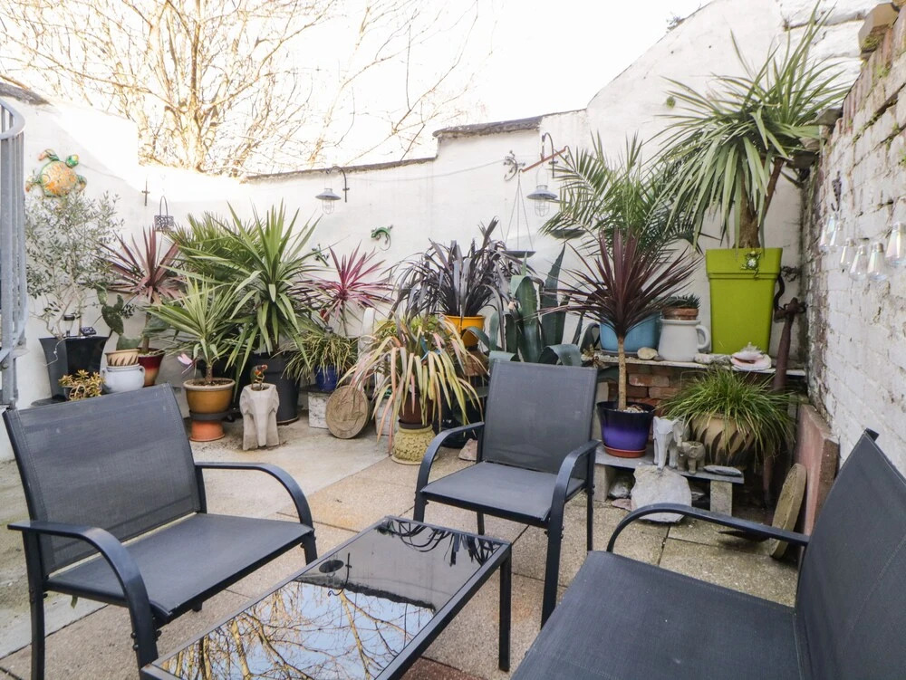 Hoe Apartment