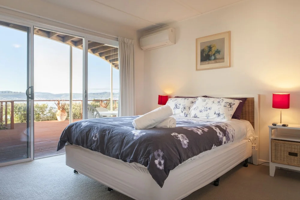 567 Sandy Bay