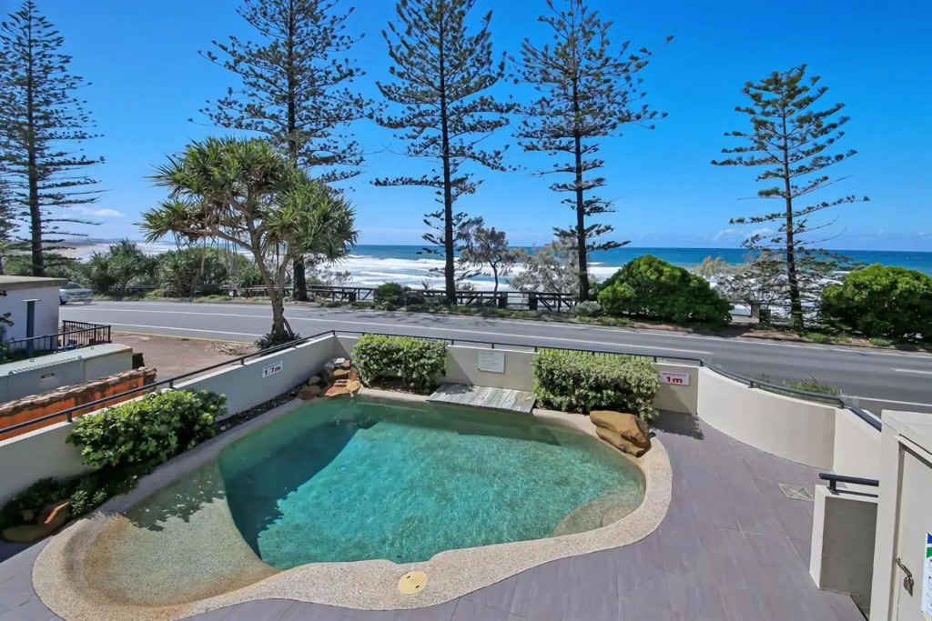Unit 2 'The Rocks', Coolum Beach
