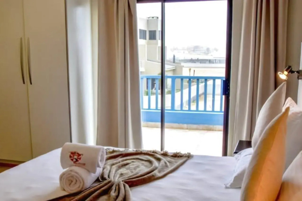 Boathouse Seaview Suites Guest House