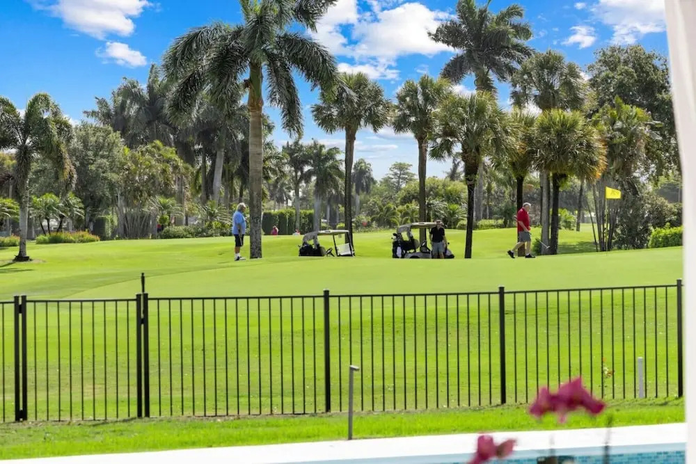 Luxury Beach House With Golf Course View