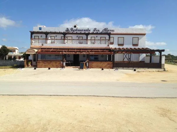 Hostal Reyes
