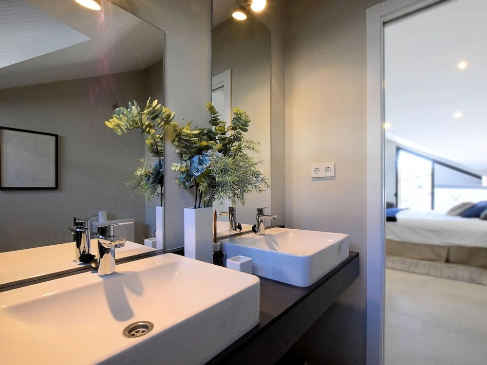Modern Apartment in Estepona Spain with Terrace