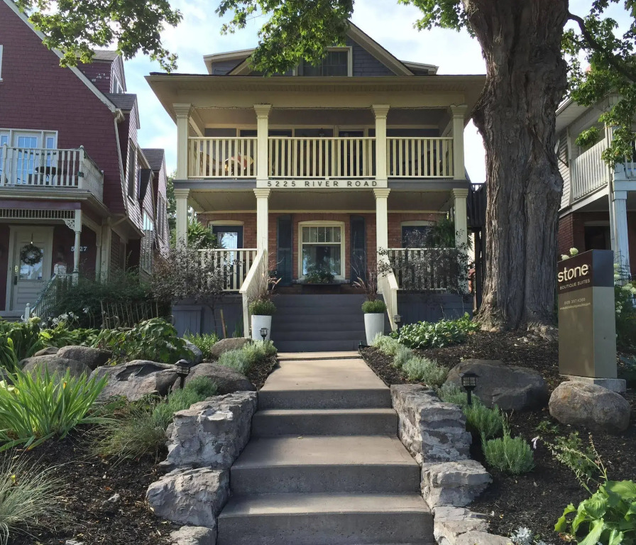 Stone Boutique Suites