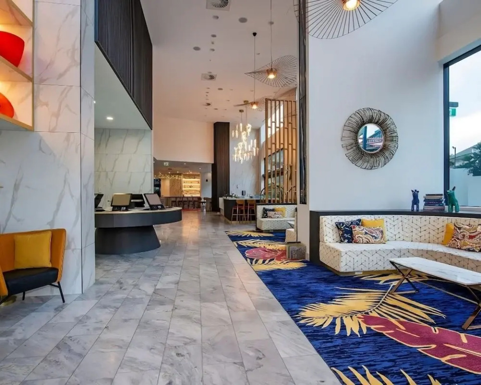 Surfers Paradise 1-bed With Stunning Views & Pool