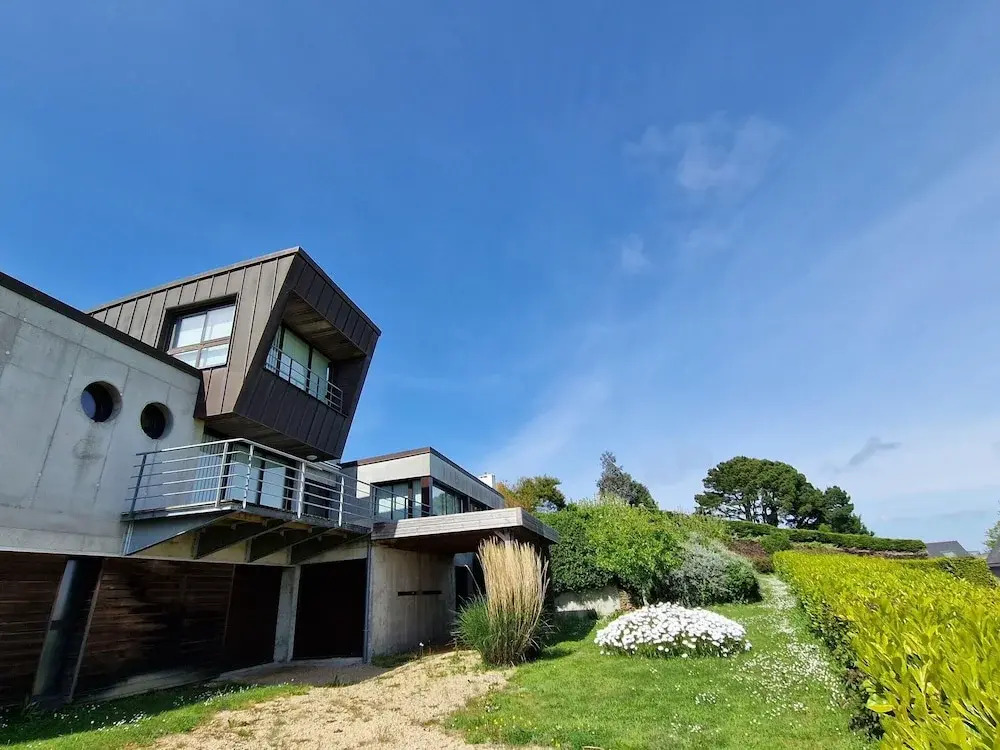 Architect Villa With Fantastic sea View, Locquirec