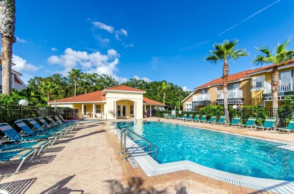 Lake Berkley Resort 5 Bedroom Villa