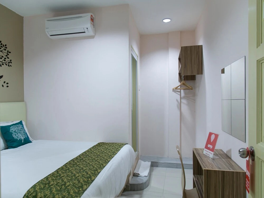 OYO 102 Sindbad Hotel