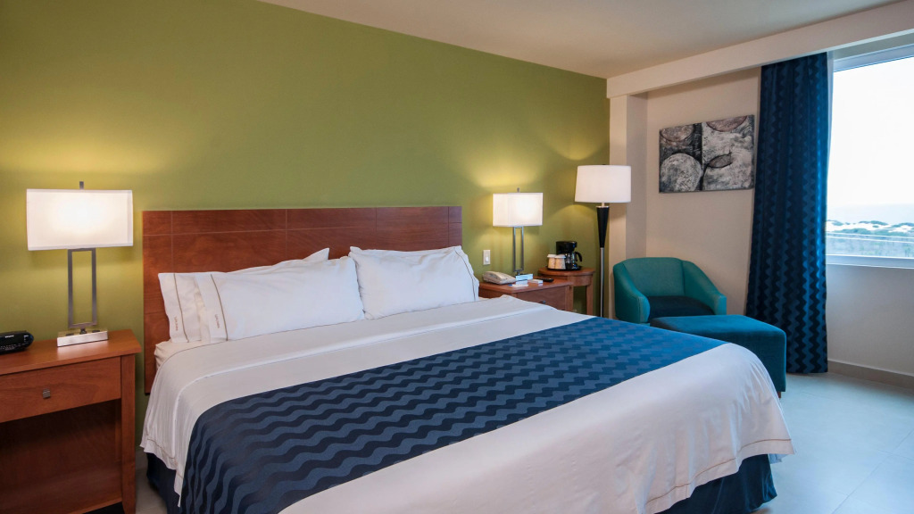 Holiday Inn Express Cabo San Lucas by IHG