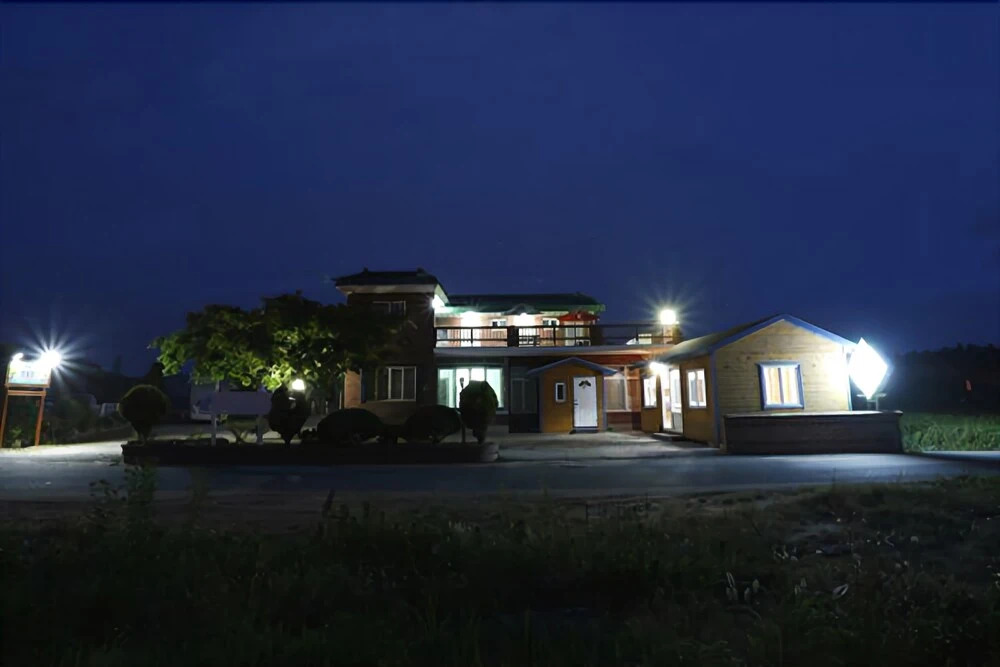 Taean (Anmyeondo) Angel Resort