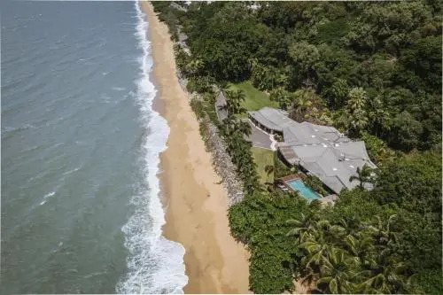 Trinity Beach Palace Luxury Estate by Belle Escapes