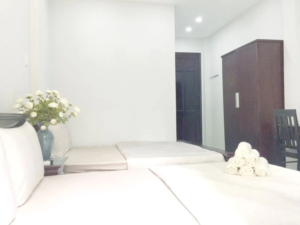 Venus Hotel - Free Airport Shuttle