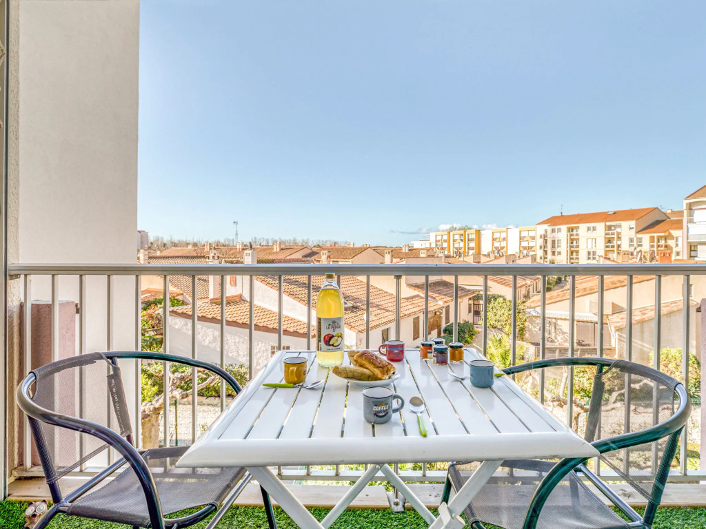 Apartment Les Saladelles-5 by Interhome