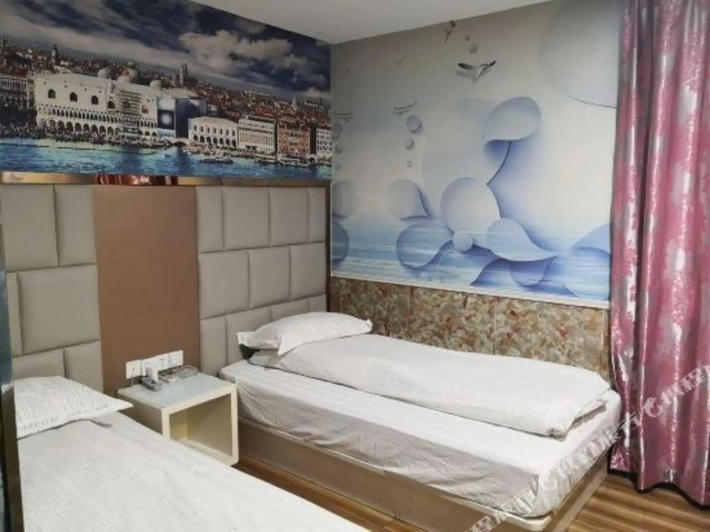 Xiangyue Fashion Hotel