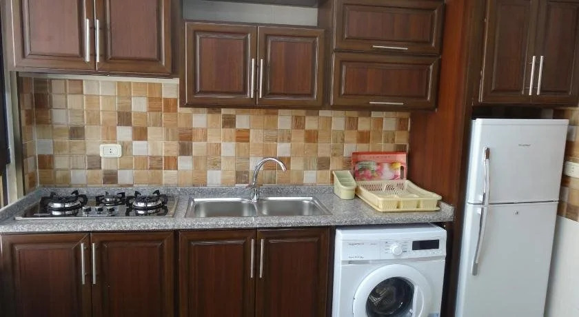 Golden Palace Hotel Apartments
