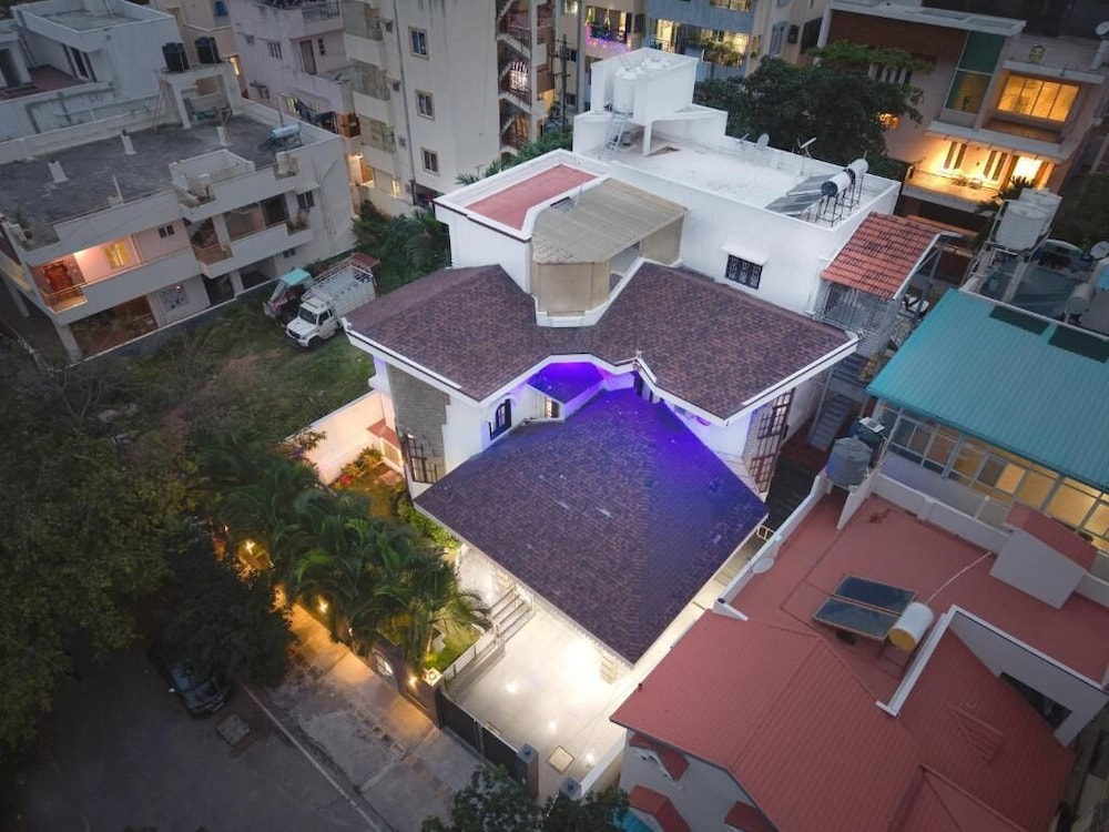 Alaya Stays Royal Valora 5BHK villa