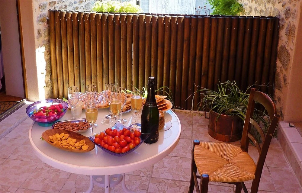 House With one Bedroom in Sauviat, With Wonderful Mountain View and Te