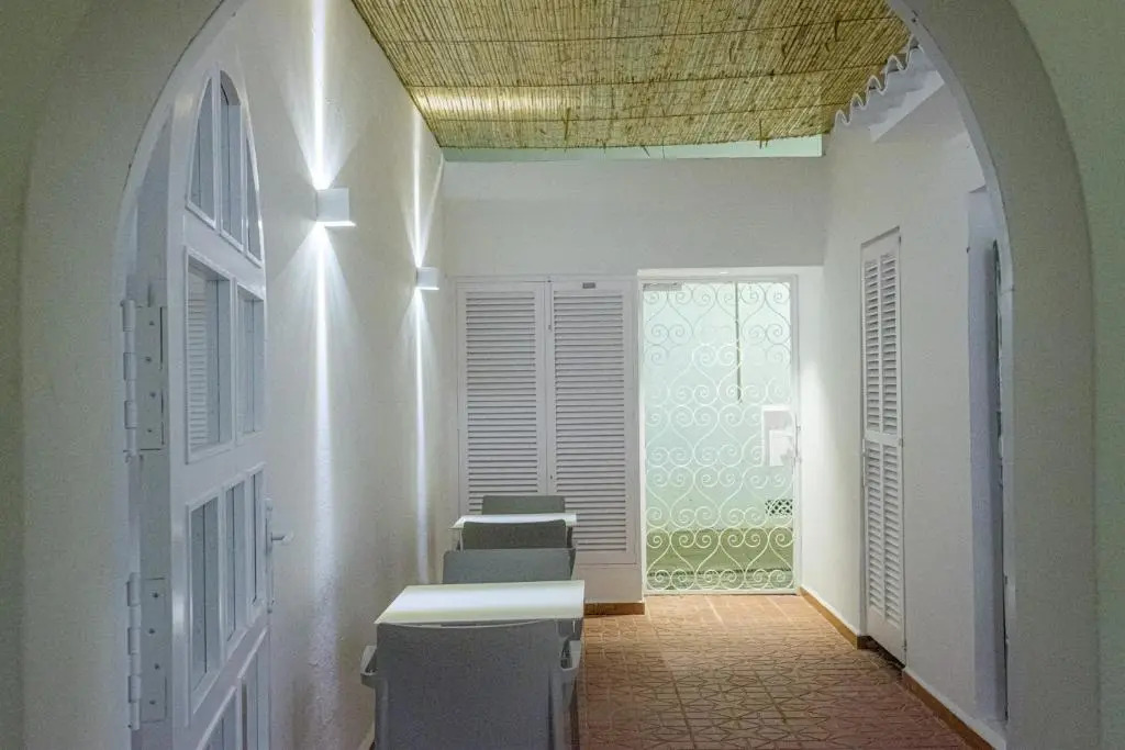 IROCO HOSTAL