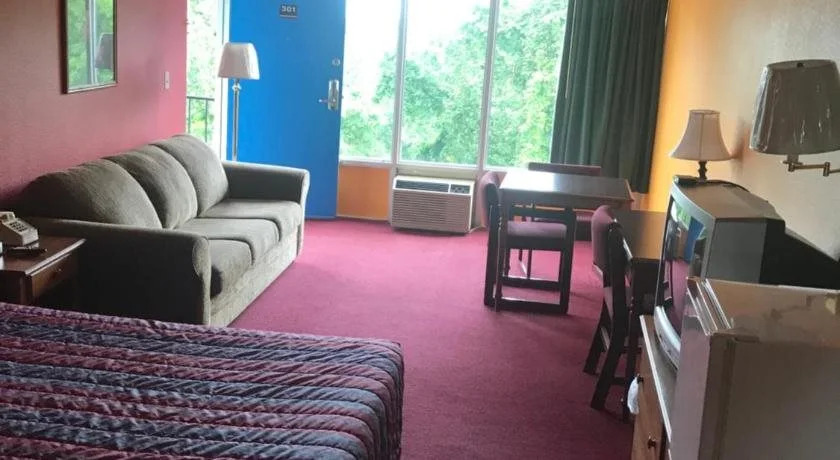 Lakeview Inn