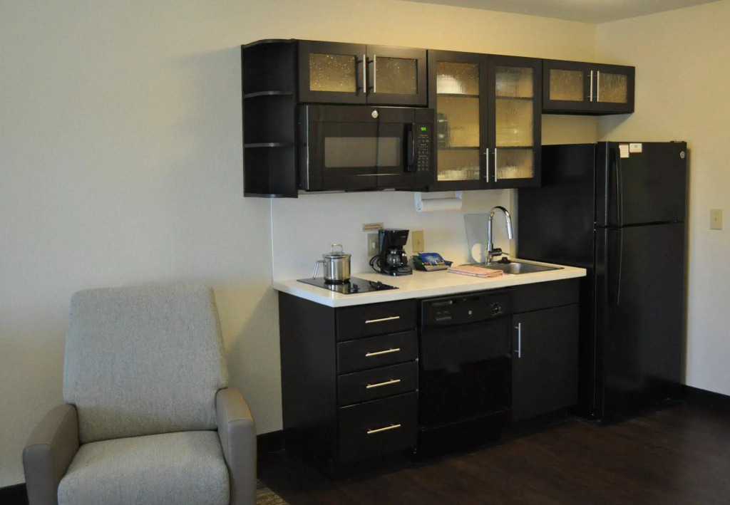 Candlewood Suites Bay City by IHG
