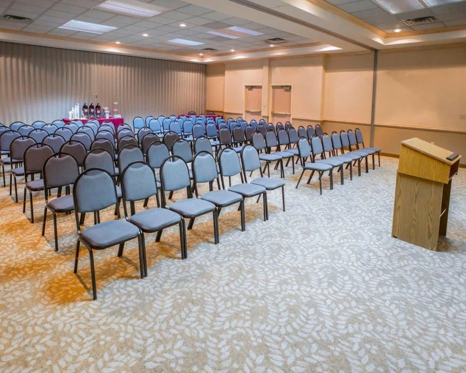 Comfort Suites University Area Notre Dame-South Bend