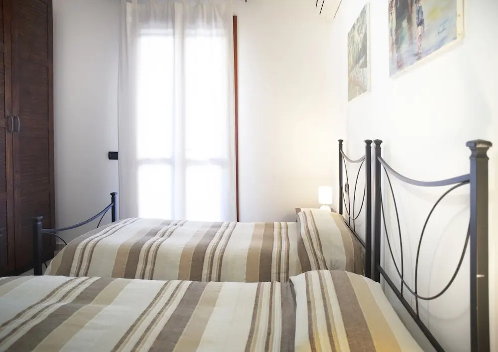 Bolina Rooms
