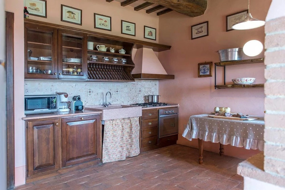 Villa Caporlese Large Private Pool WiFi