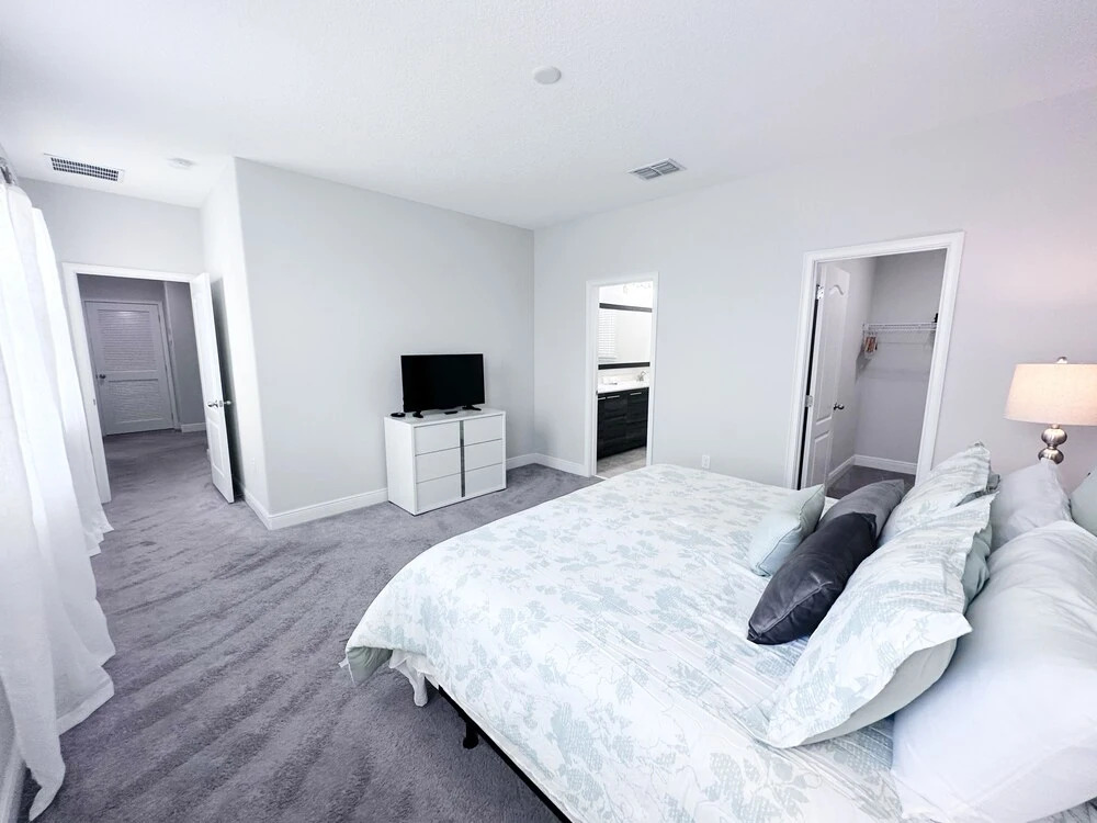 Balmoral Resort-213al 3 Bedroom Home by RedAwning