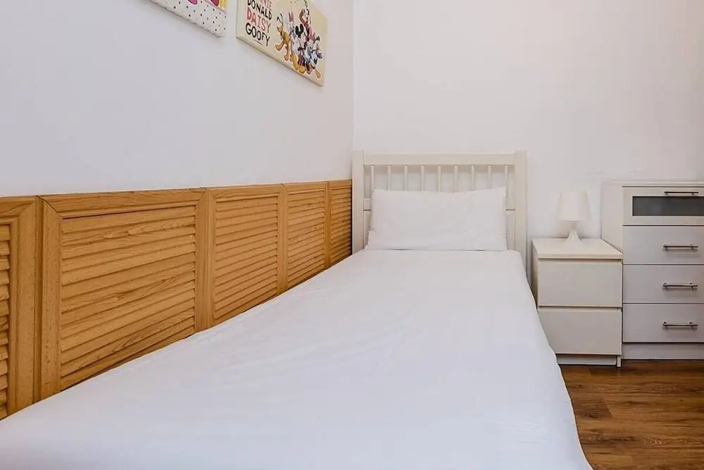 Vintage 3bed/2bath With big Terrace in Eixample