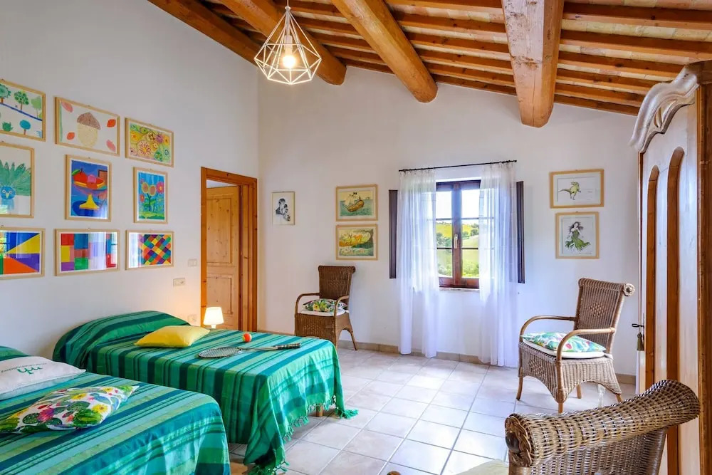 La Girolima 6 2 by Marche Holiday Villas
