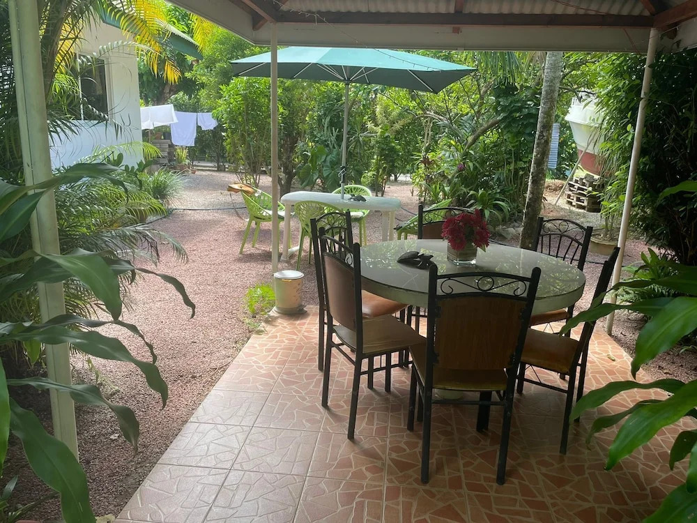 Jeanny's Apartments