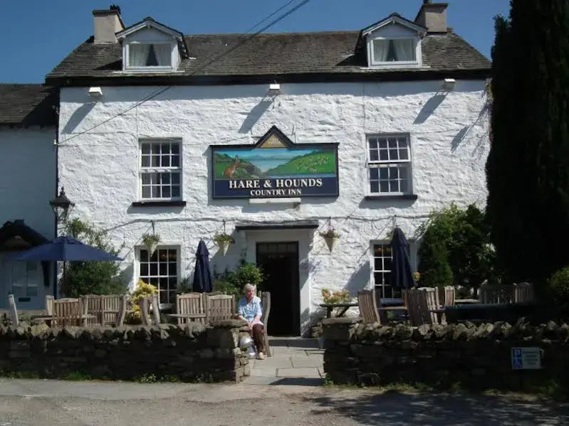 The Hare & Hounds Inn