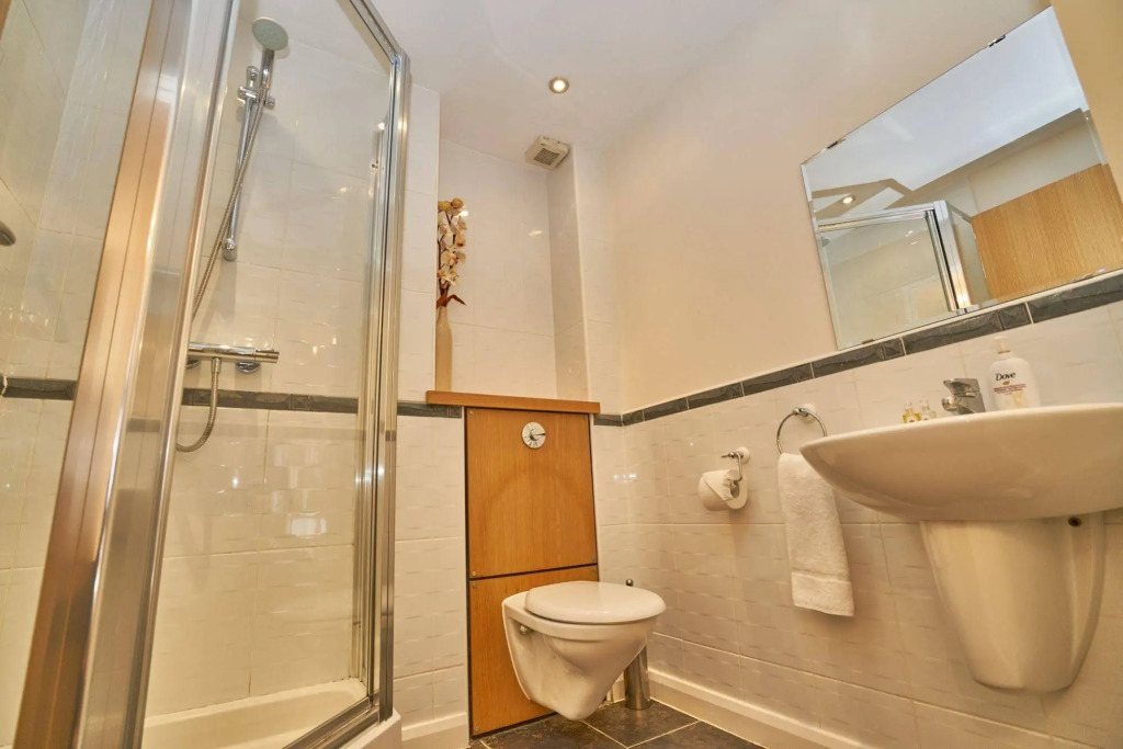 Lochrin Apartments by Edinburgh City Apartments