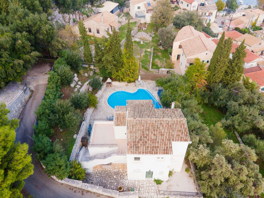 Loadstar Villas