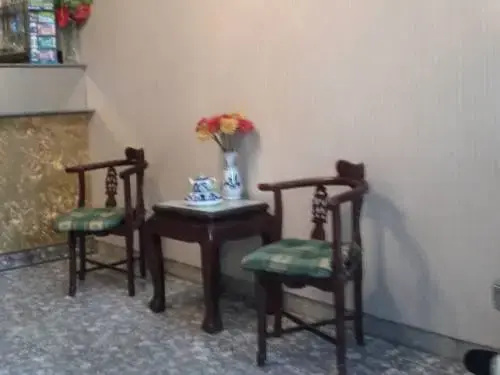 Eva Hotel