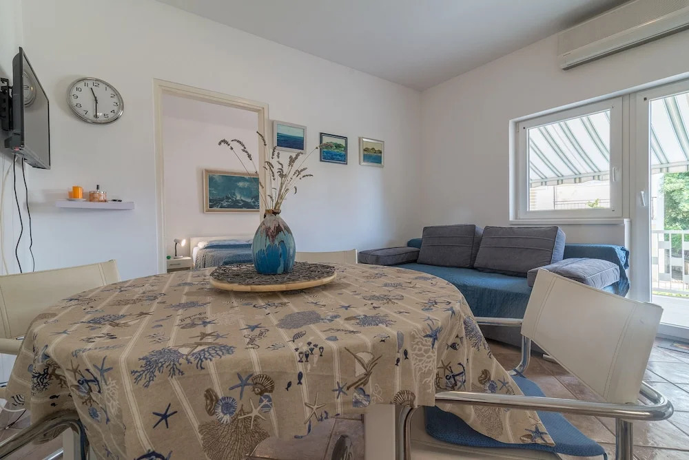 Cozy Apartment in Biograd for Maximum 4 Guests - 3 Minutes Walk to the Beach!