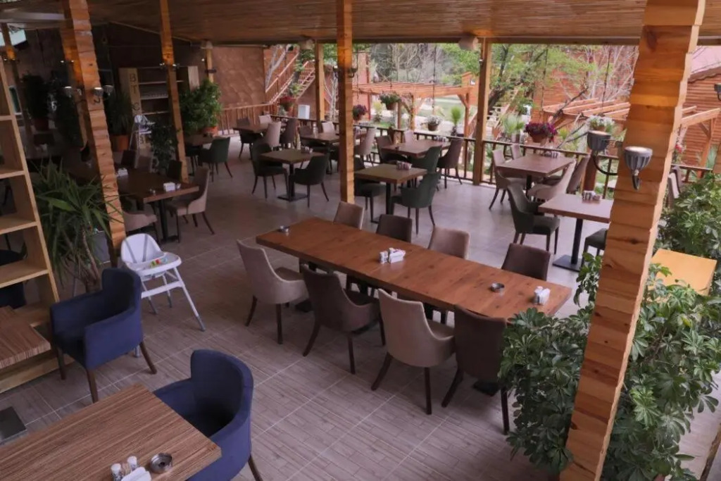Babylon Town Hotel