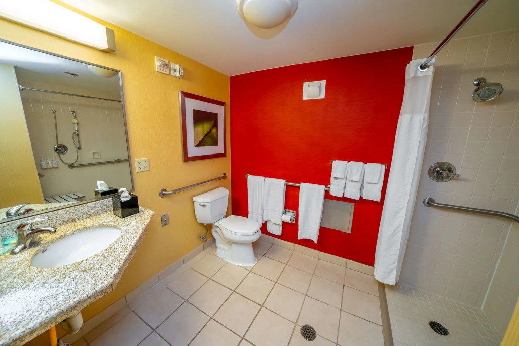Spark by Hilton Bettendorf Quad Cities