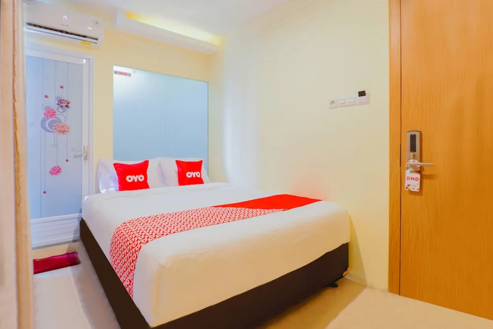 The Trend by OYO Rooms