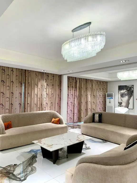 Sujimoto Residences