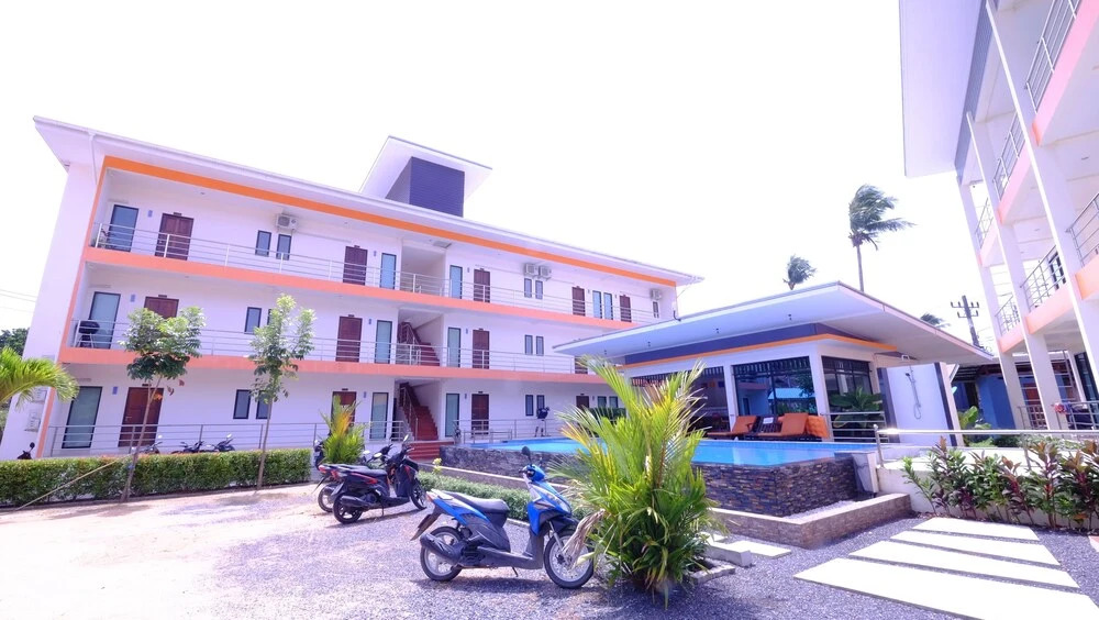 Amonrat Apartment