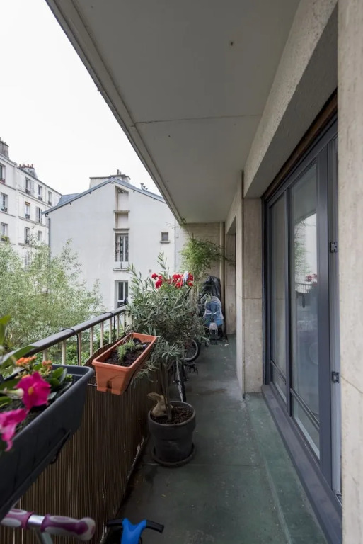 Contemporary near Bastille