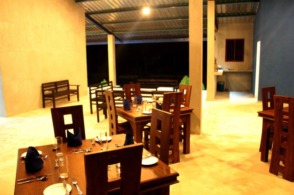 Rho Sigiriya Lake Edge Retreat