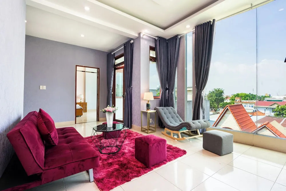 Red Sun Sài Gòn Hotel