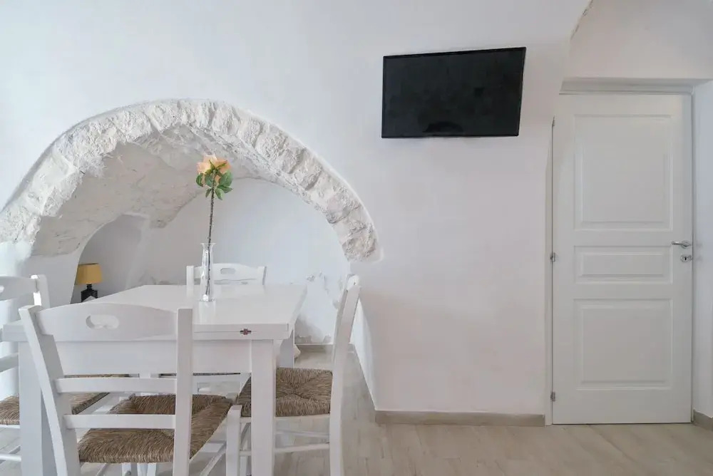 La Bianca Suite