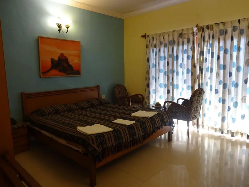 Renzo's Inn